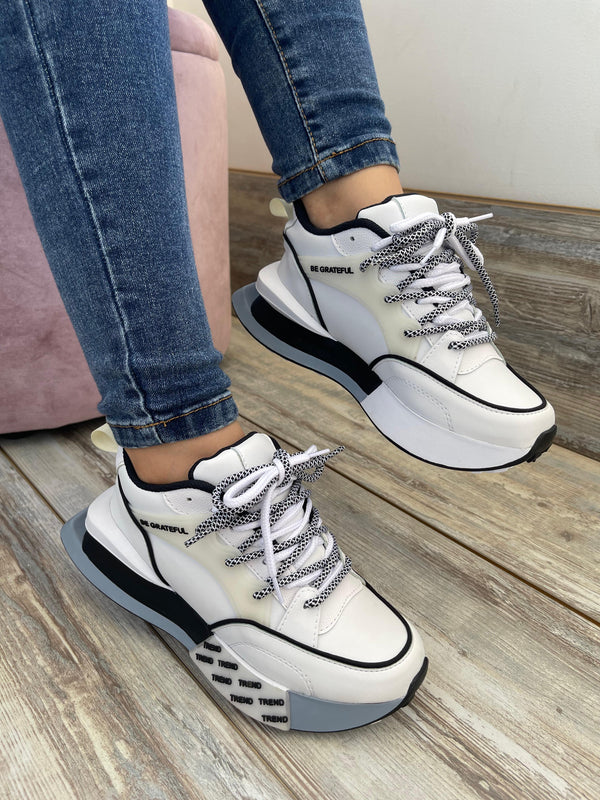 tenis trendy
